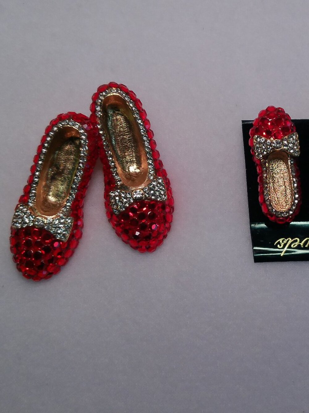 Red Slippers Costume Jewelry Brooch & Earrings